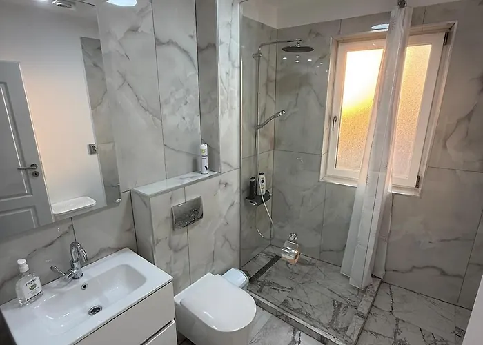 Daire Victor's Kaloşvar